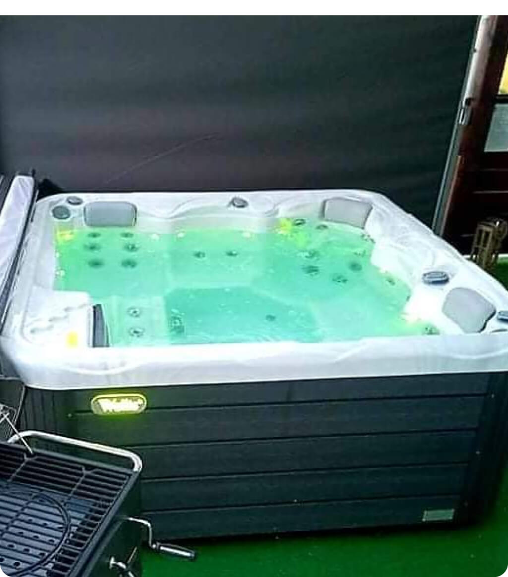 Mimóza Vendégház fűtött jakuzzi